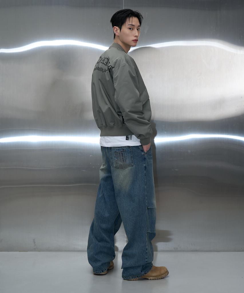 Pichibeullaeg Pocket Emblem Parasuit Wide Denim (Washed Blue)