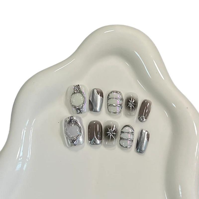 Cat Eye False Nails Short Square Handmade Fake Nails Irregular Metal Press on Nails Silver Glitter Design Sweet Cool Girls New