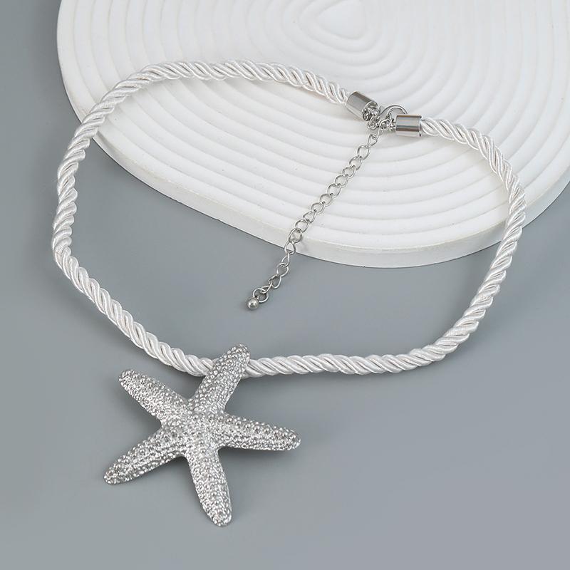 2024 Trend Necklace Gold Starfish Pendant Necklace For Women Summer Holiday Party Boho Style Jewelry Gifts