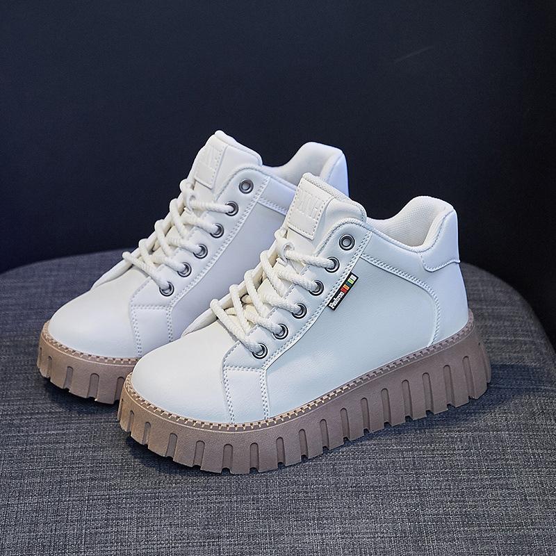 Winter nieuwe ins Koreaanse versie van de kleine witte schoenen vrouwelijke studenten hoge top dikke zool casual schoenen vrouwelijke gevoerde schoenen