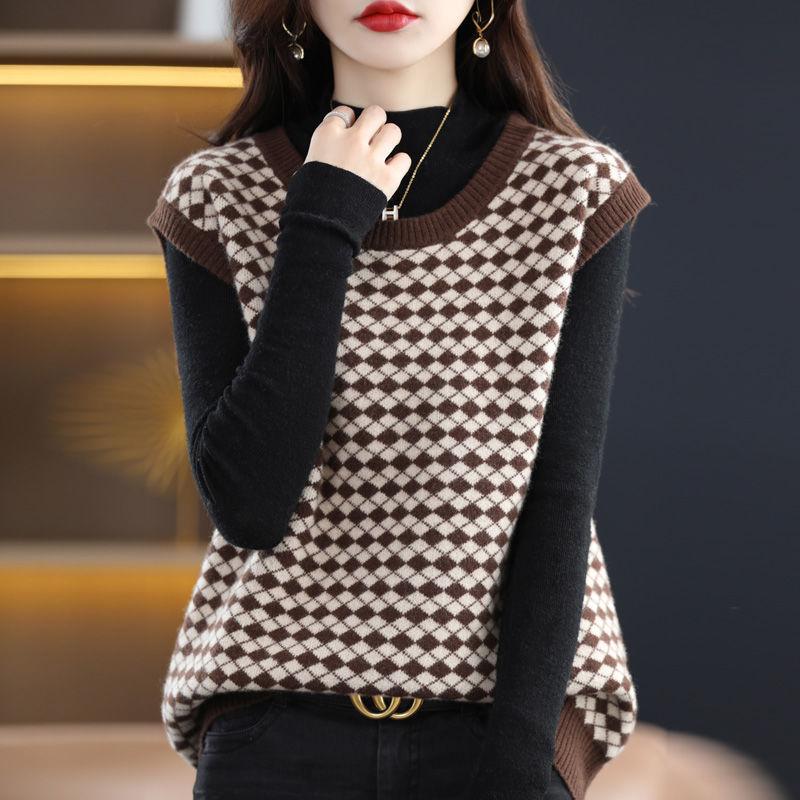 Pullover Vest Female 2022 New Women Fashionable Knitted Vest Women Slim Short Round Neck Jacket Overlaid with Sweater Vest Top