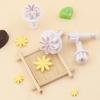 4Pcs Small Daisy Spring Imitation Real Cookie Mold Plastic Baking Small Cake Mold Fondant Tool