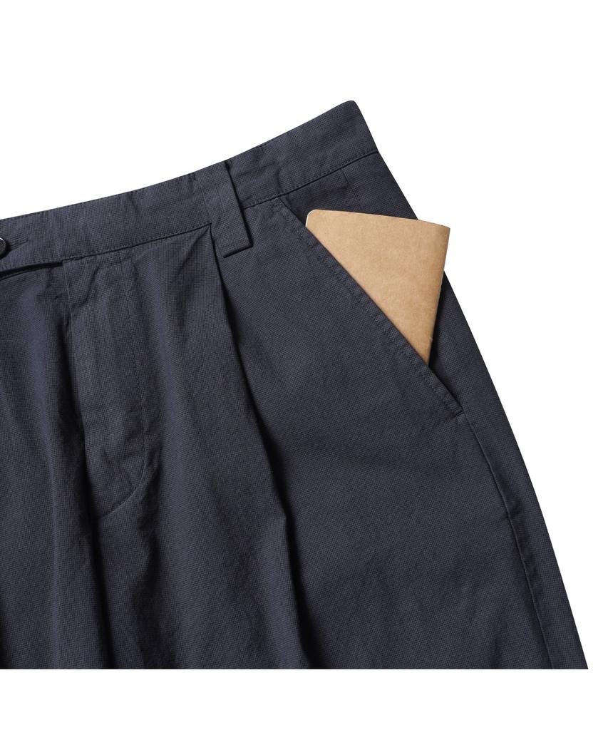 Henlikoteun One-Pleat Dyed Pants_Ahpam25321Nyx