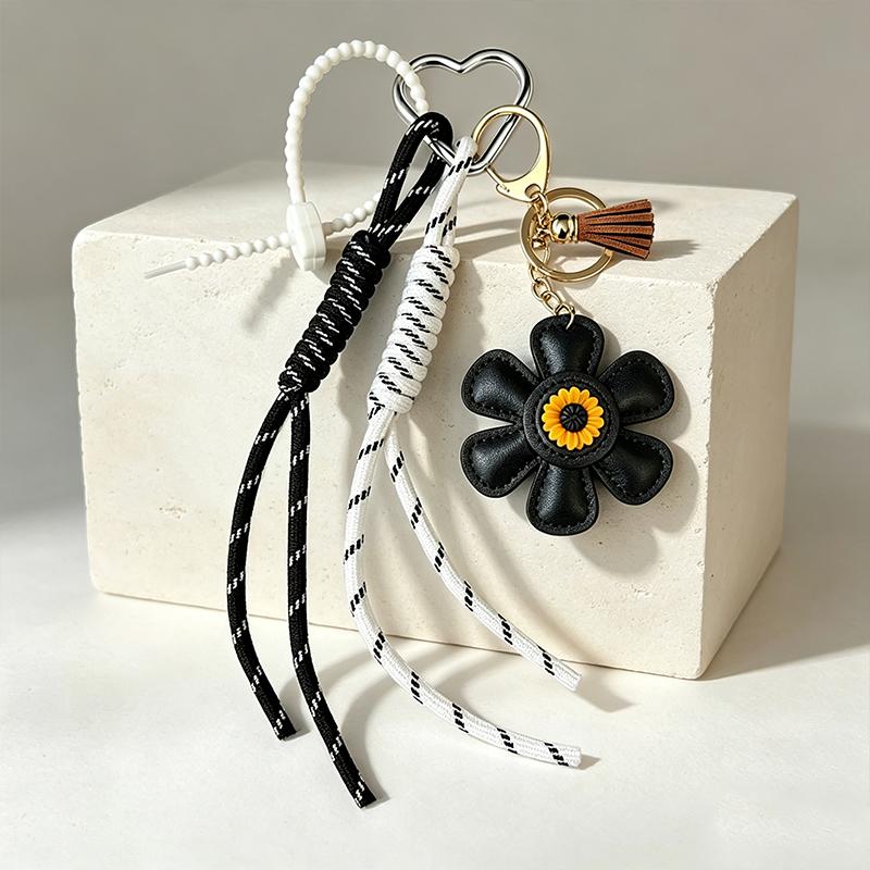 Yogodlns Creative Vintage Flower Heart Keychain Sunflower Decoration PU Pendant Woven Lanyards Bag Ornament Bags