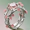 Anillo de Luz de Cristal con Forma de Flor Dulce y Elegante Anillo Hueco de Lujo con Pedrería Joyería Delicada para el Dedo de Aleación Joyería para Damas