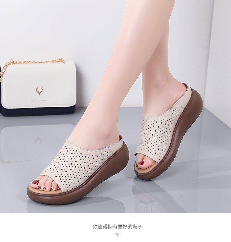 fashion Slippers New Breathable Hollow Sports Shoes for Women Korean Casual Swing Platform Shoes Female Faux Suede Sandals Vintage