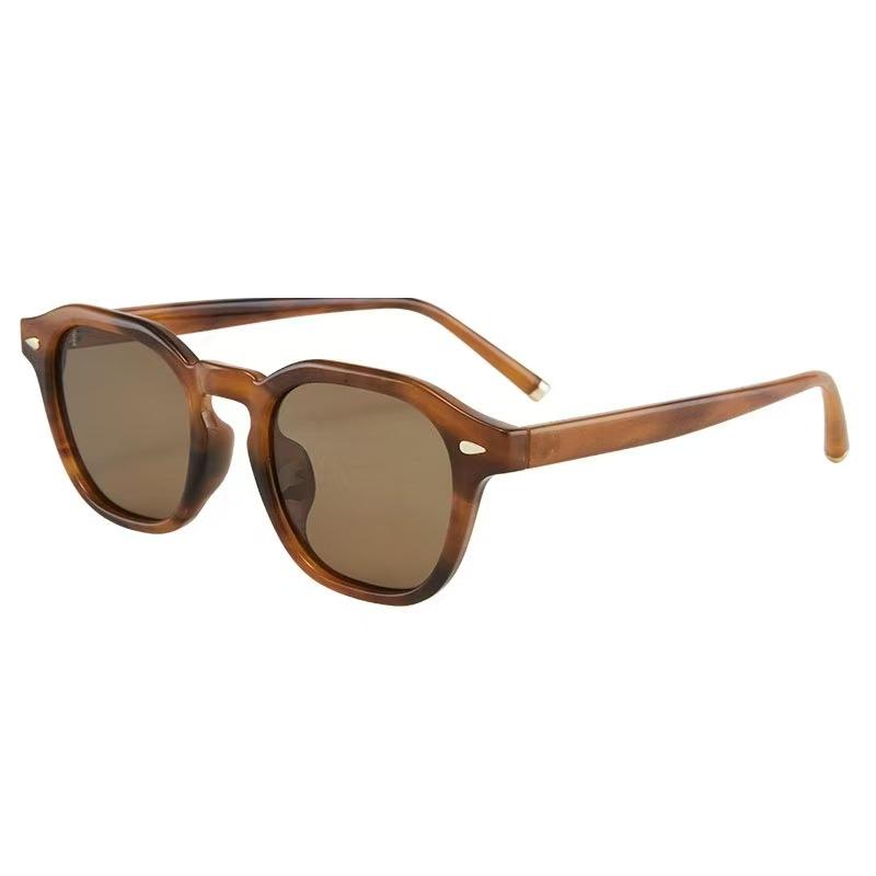 Korean Style Square Sunglasses UV400 Protection Fashion Women Men Sun Glasses for Holiday Travelling