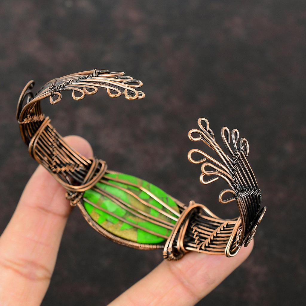 Kupfer Grün Türkis Armreif Edelstein Drahtumwickelter Armreif Verstellbarer Armreif Handgefertigt Kupfer Armreif Geschenk für Freundin Designer Schmuck