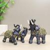 Figurine d'Éléphant en Résine Ornement Décoratif Artisanat Fait Main Présentoir pour Bureau à Domicile Bureau Cadeau
