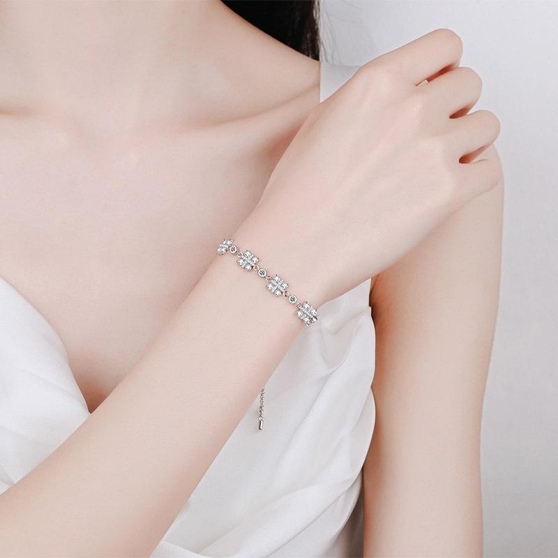 S925 Sterling Silver Bracelet for Women Moissanite Push-pull Adjustable Hand Jewelry Plated with Pt950 Gold
