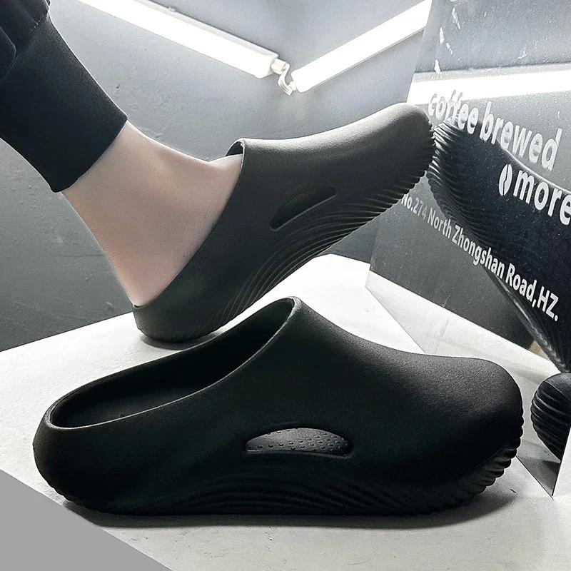 Men Slippers WaterProof Anti Skid Chef Shoe Breathable Slip On Casual Home Slippers Lightweight Beach Sandals Male Garden Clogs