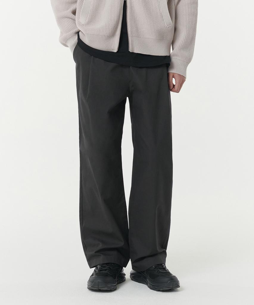 MUSINSA STANDARD Cotton Deep Tuck Wide Elastic Waist Pants [Dark Gray]