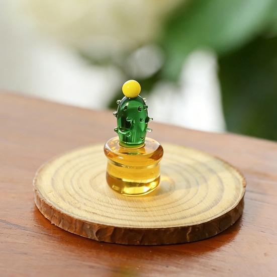 Miniatur Kaktus Figur aus Kunstkristall Handgeblasenes Glas Topfpflanze Ornament für Zuhause Büro Schreibtisch Tischplatte Auto Innenraum Armaturenbrett