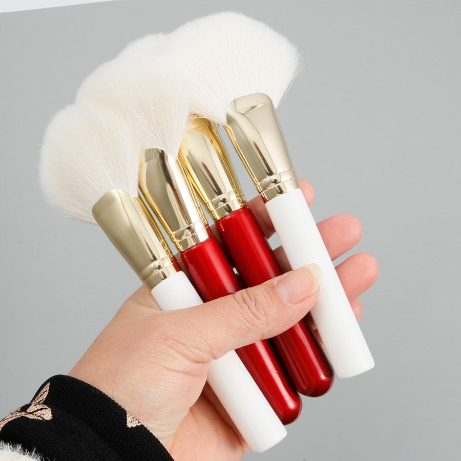 Loose Powder Brush, Side Shadow Brush, Powder Blusher Brush, Portable Wooden Handle, Makeup Brush, Beauty Tool Brush