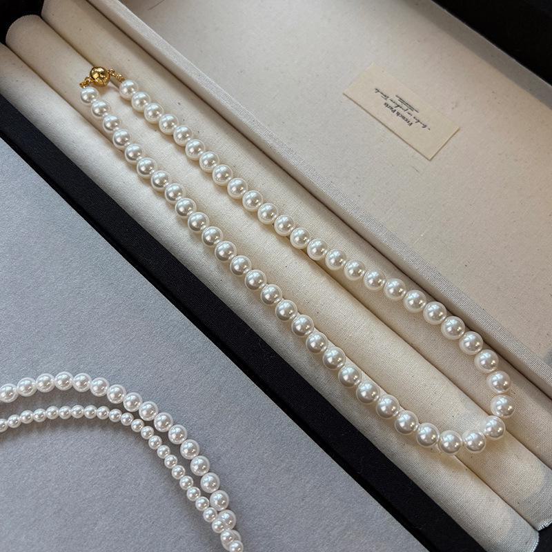 Magnetische Witte Gierstkraal Parelketting voor Dames - Elegant, Veelzijdig Sleutelbeenontwerp