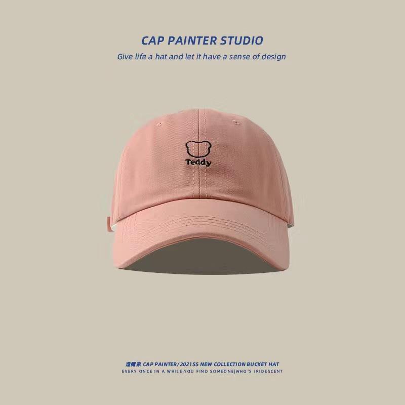 Casquette de Baseball Brodée Ours pour Femmes en Été Style Coréen Décontractée Respirante Chapeau de Soleil Frais et Mode Casquette de Baseball Polyvalente