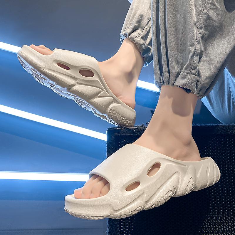 Fashion Men's Sandals Flat Sandals Men's Slippers Shoes for Men Soft and Comfortable Non-slip Indoor and Outdoor Wear-resistant New
