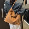 Retro matte feminine Umhängetasche mit großem Fassungsvermögen, einzigartige Umhängetasche, Crossbody-Pendlerrucksack, High Sense