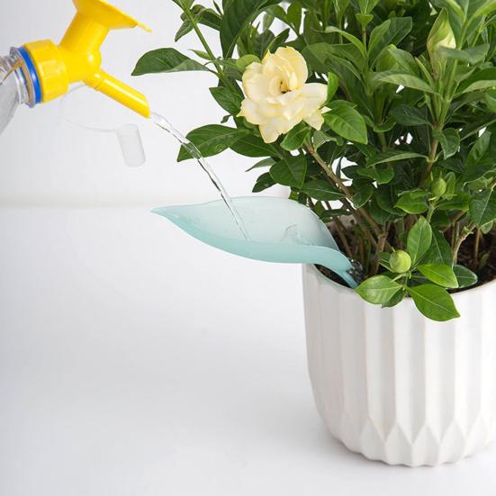 12 Pcs Flower Waterer Leaf Shaped Self Watering Planter Insert Watering Spikes Easy To Use Automatic Plant Waterer for Indoor Outdoor Potted Plants