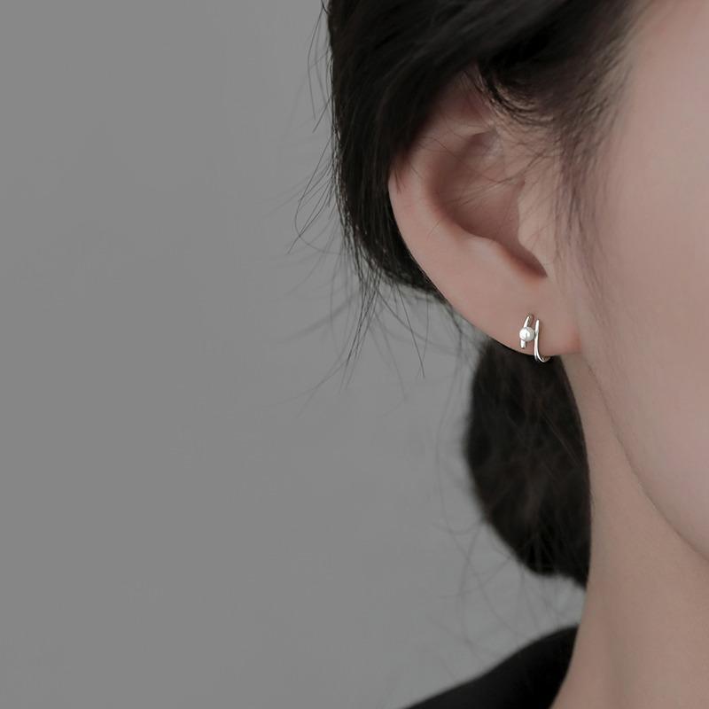 Imitation Pearl Line Ear Buckle Women's Autumn and Winter Light Luxury Niche Ins Geometric Earrings Earrings