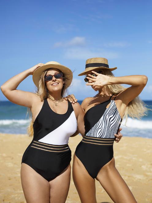 Costum de baie model zebră alb-negru, cu efect de subțiere, pe un umăr, pentru femei Costum de baie model zebră alb-negru, cu efect de subțiere, pe un umăr, pentru femei XXL