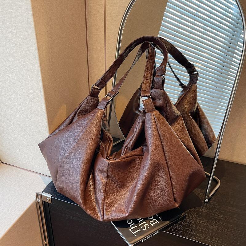 Bag Women's New High-end Relaxation Lazy Wind Underarm Stray Dumpling Bag Large-capacity Commuter Shoulder Bag