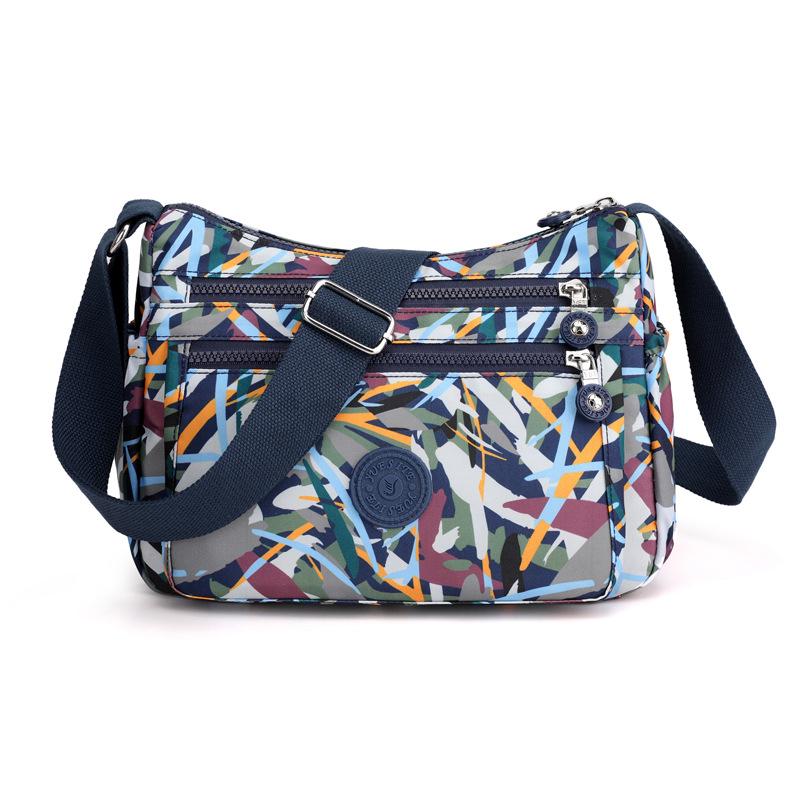 Urban Minimalistische Damen Nylon Umhängetasche - Lässige Bedruckte Kleine Quadratische Tasche für Mittelalte und Ältere