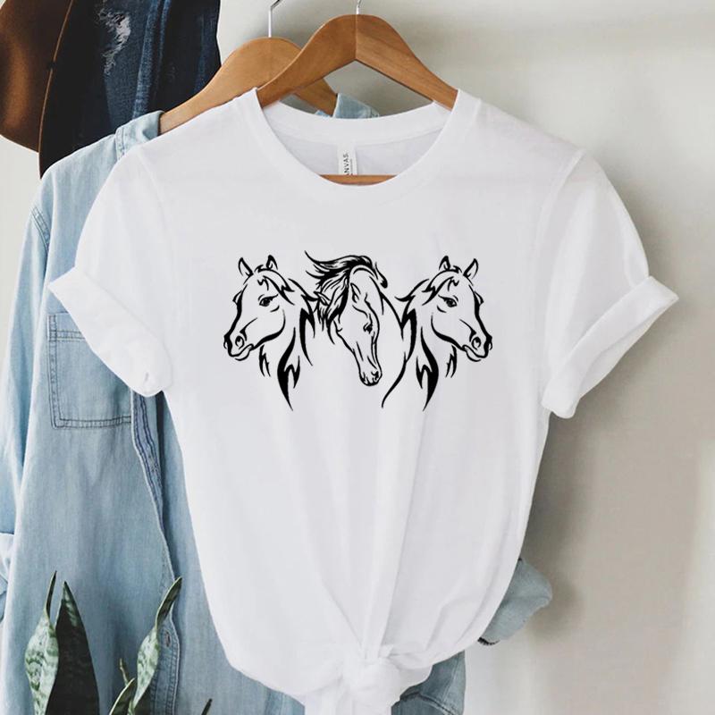 Harajuku Fashion Tshirt Printing White Black Horse Graphic Women Tshirt Short Sleeve Female Summer Horse Casual Loose Tshirt