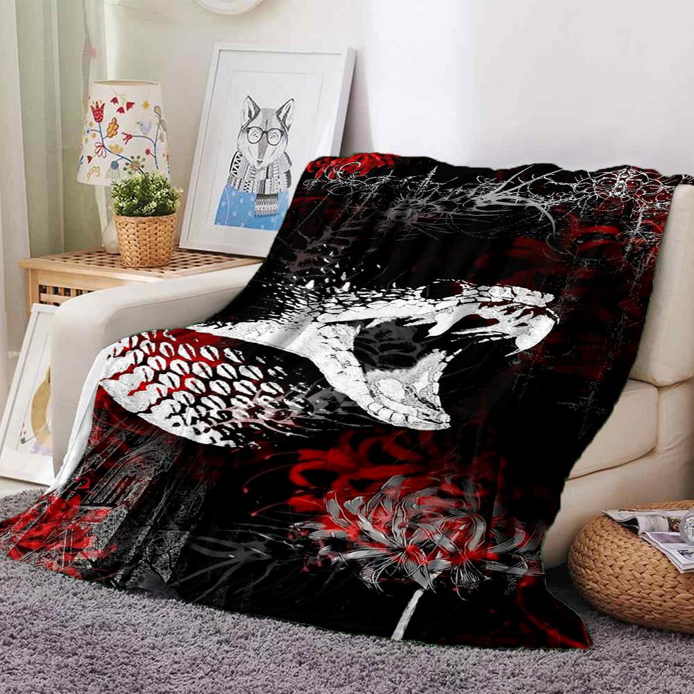 Gothic Skull Print Flannel Blanket High Quality Warm Comfortable Cover for All Seasons Perfect for Gifts Home Decor
