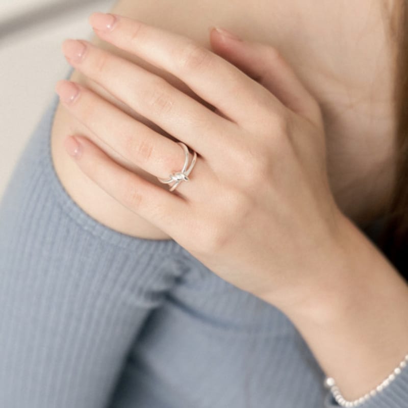 LILYKORI Silver Termir Knot Ring