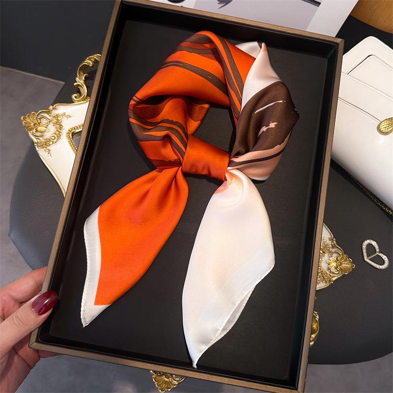 Paisley Print New Fashion Luxury Brand Silk Square Scarf Women Satin Shawls Neckerchief Casual Scarves Bandana Hair Hjiab