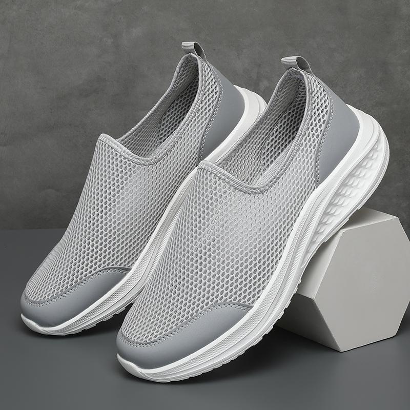Mode Andningsbara Herrsneakers Sommar Mesh Casual Skor För Män Promenad och Löpning Lätta Sportskor Halkfria Plusstorlek 39-48