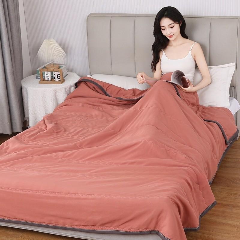 Water Wash Cotton Summer Cooling Comforter For Single And Double Bed With Machine Washable Fabric