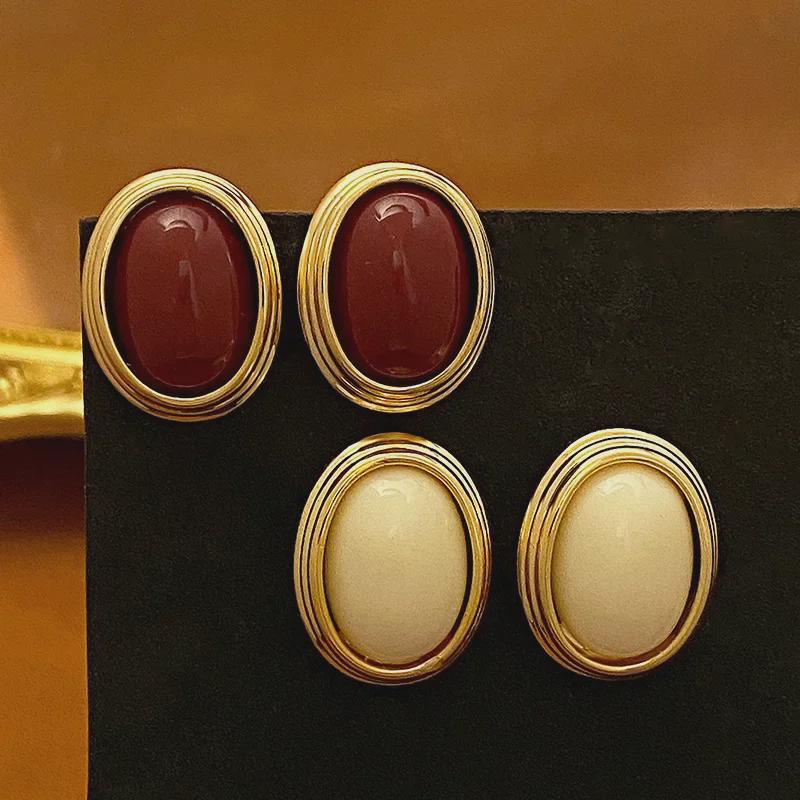 Elegant French Retro Red Oval Earrings - Stylish, Lightweight, Luxury Design for Women