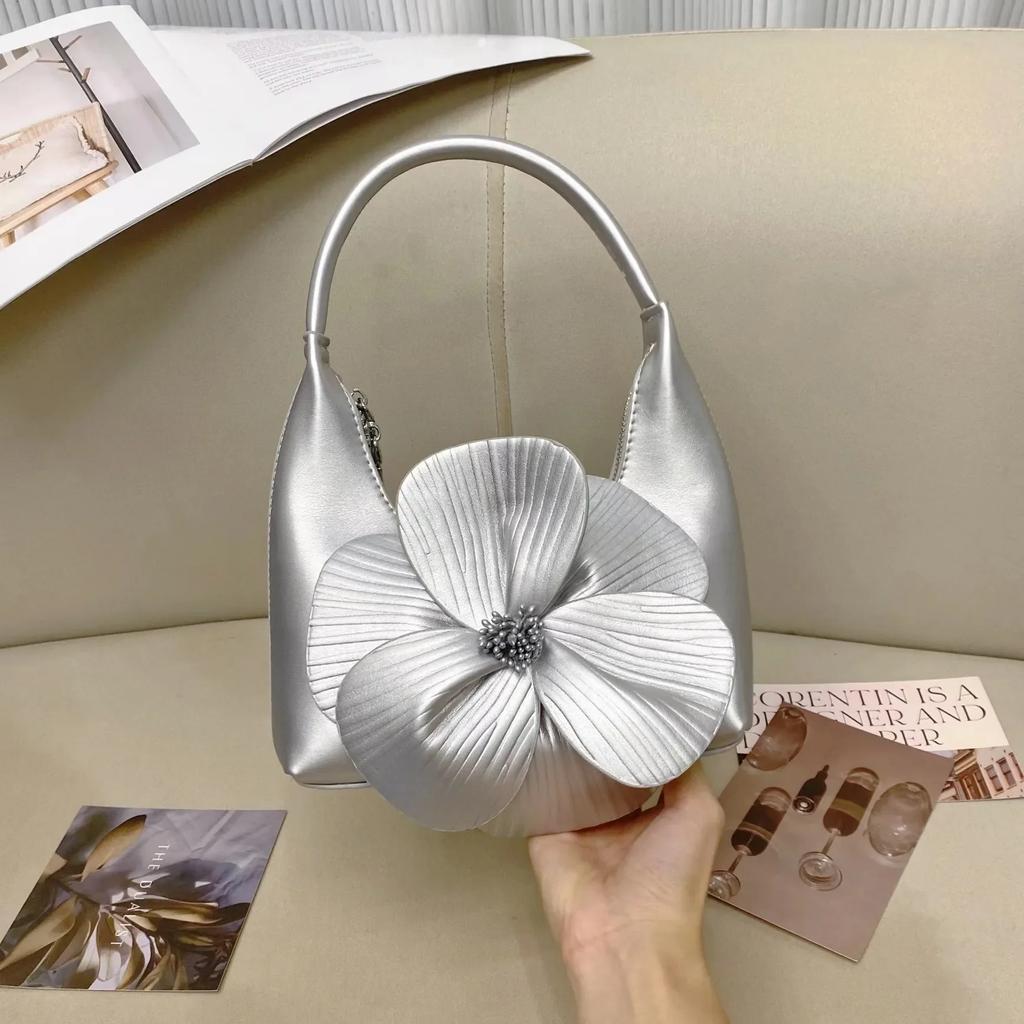 New Chinese Tea Floral Petal Bucket Banquet Bags Night Lady Nuptial Wedding Basket Vegetable Crescent Tote Clutch Crossbody Bag