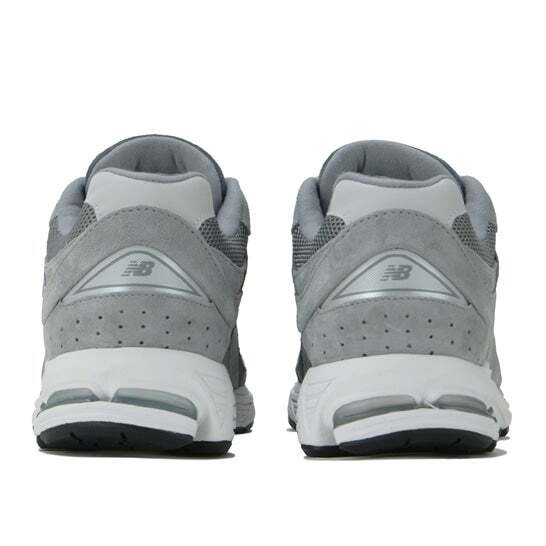 M2002RST New Balance 2002R Aço (masculino)