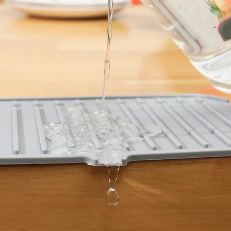 Faucet Absorbent Mat Silicon Kitchen Sink Splash Guard Drain Pad Water Splash Catcher Mats Countertop Protector Kitchen Gadgets