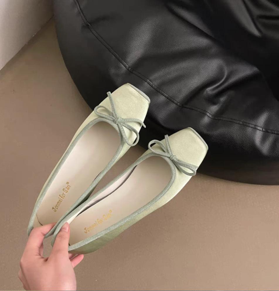 Chaussures Plates Élégantes en Soie à Nœud Mode Bout Carré Mary Janes Peu Profonds Chaussures de Ballet Décontractées Souples pour Femmes Chaussures de Ville à Enfiler