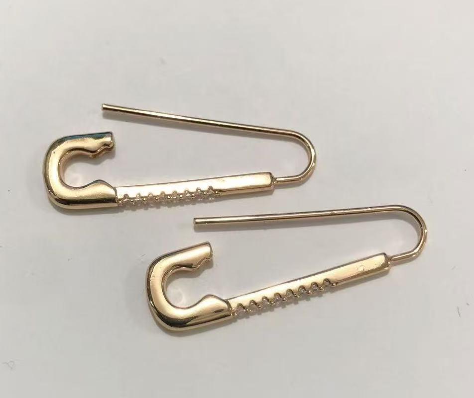 High-End Copper Zircon Paper Clip Brooch & Earring Set for Women