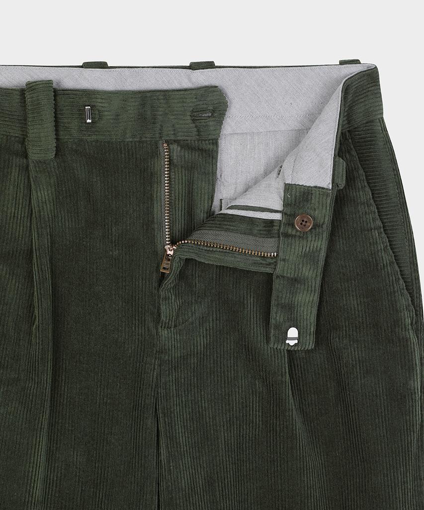 BROOKS BROTHERS Traditional Fit 8W Corduroy Pants (Olive) (Bbpcmm6920Kew)
