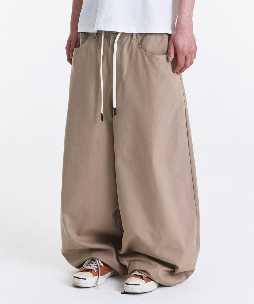 Gicheol Easy Or Easy Balloon Pants (Beige)
