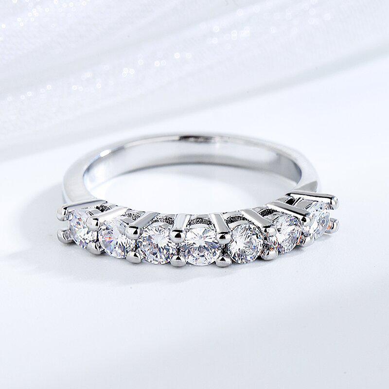 18K Gold Plated S925 Sterling Silver Ring for Women with Simulated Diamond Moissanite Seven Princesses Design.