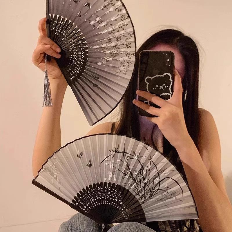 Chinese Black Ink Qipao Folding Fan - Portable Bamboo Tassel Fan for Hanfu