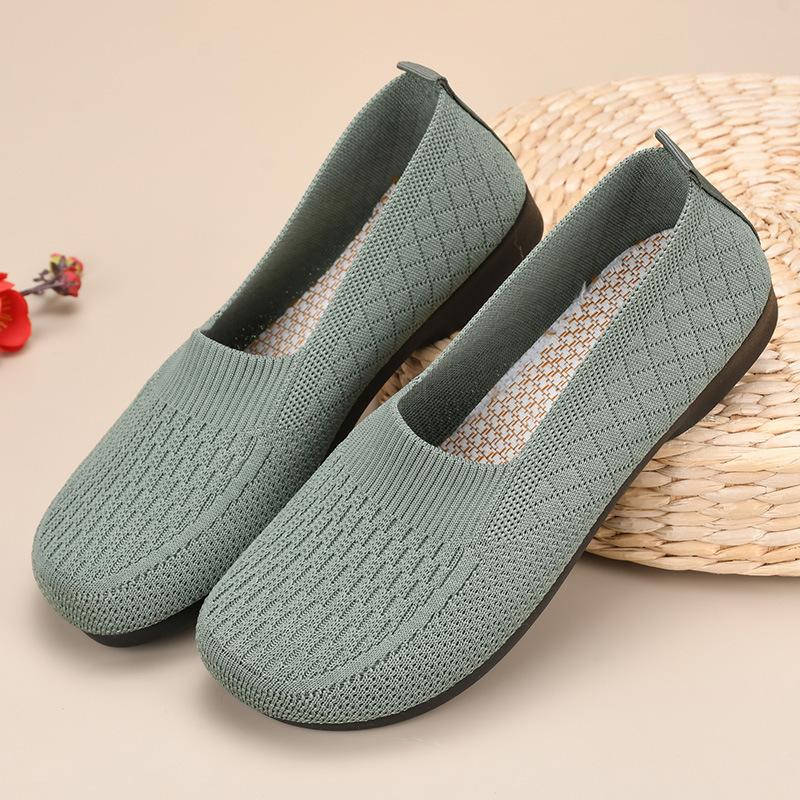Old Beijing Cloth Shoes Are Breathable and Comfortable, One-pedal Flat Shoes, Fashionable and Versatile Mother Shoes, Daily Casual Women's Single Shoe