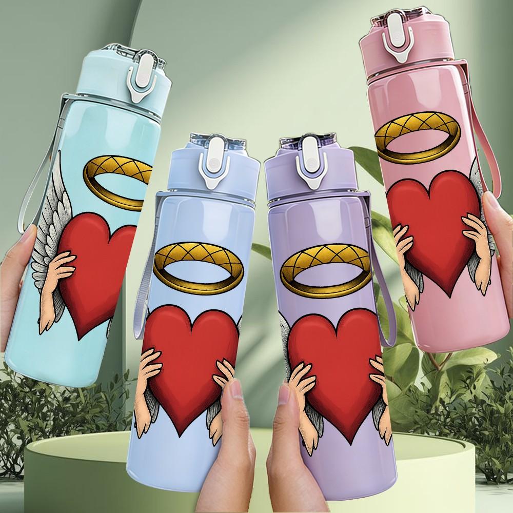 1PC Angel Wing Sacred Heart Pattern 750ml Color Plastic Sports Water Bottle Leakproof Flip Straw Lid Suitable for Sports Office Home Use