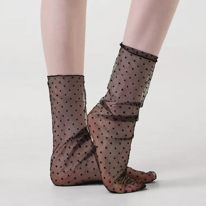 Dot see-through medium socks