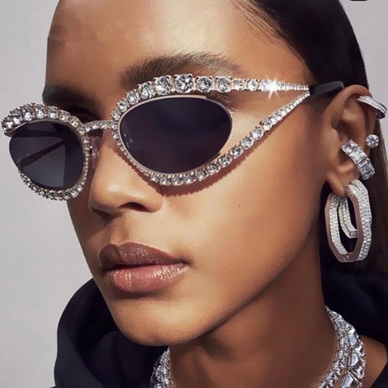 Y2K Diamond Women Sunglasses Fashion Fretwork Cat Eye Ladies Sun Glasses Trendy Party Shades Driving Glasses