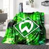 Club de Football Logo Diamant Texture Verte Brisée Impression Couverture en Flanelle Graphique Football Couverture Douce Décoration Chambre Ventilateur Sportif