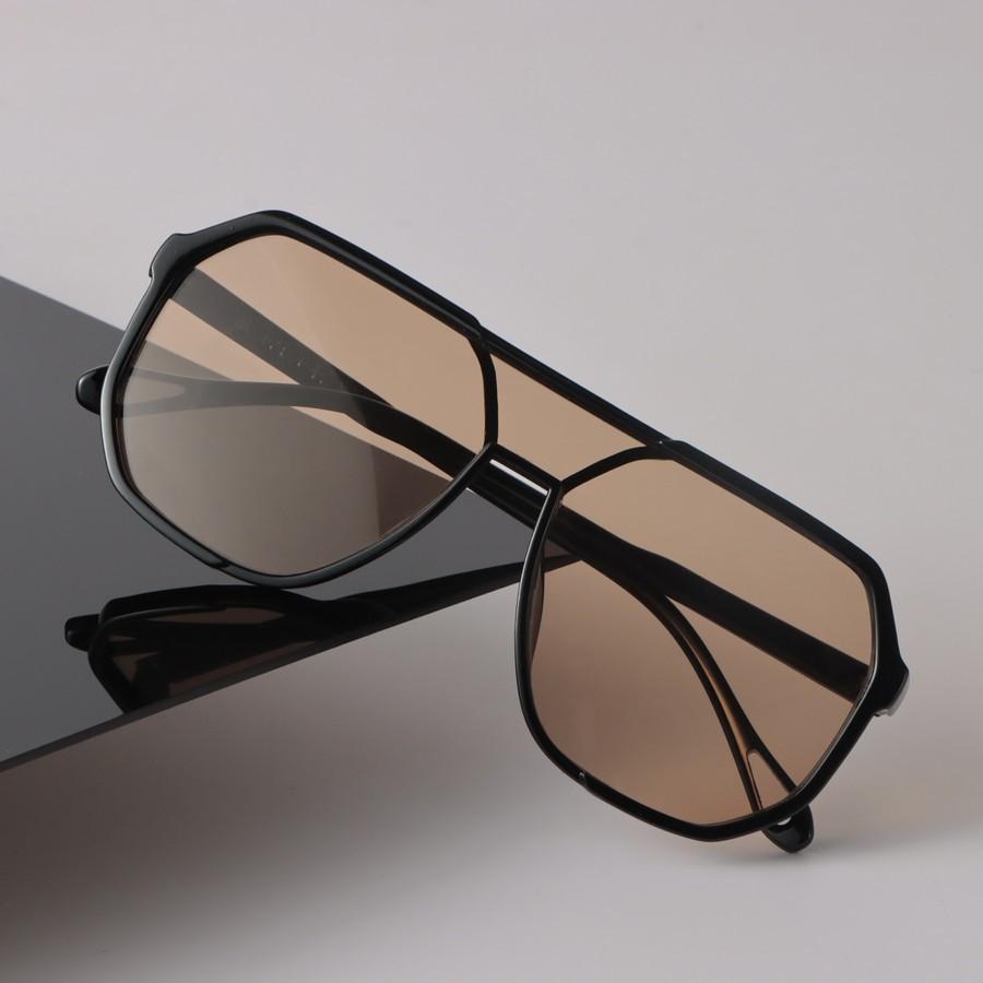 Classic Fashion Sunglasses Women Men UV Protection Trendy Design Lightweight Comfortable Stylish Eyewear