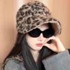Damenhut Mode Leopardenmuster Doppelseitige Leopardenmuster-Kappe für Damen Mit Fleece gefüttert Verdickt Heattech Winddichter Hut